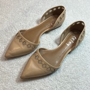 French Sole pointy toe flats